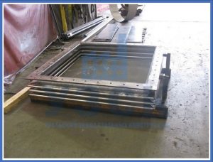 прямоугольные линзовые компенсаторы в Обнинске