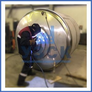 Купить баки и ёмкости из нержавеющей стали от завода УЗСК в Обнинске